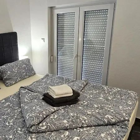 Family Friendly With A Swimming Pool Okrug Gornji, Ciovo - 21969 * Trogir