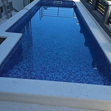 Family Friendly With A Swimming Pool Okrug Gornji, Ciovo - 21969 Apartment