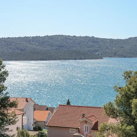 Family Friendly With A Swimming Pool Okrug Gornji, Ciovo - 21969 Trogir